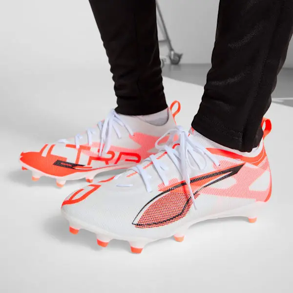 puma-ultra-5-pro-fgag-white-black-gs-108165-01 | Sheffield United Kits Collection